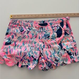 Lilly Pulitzer Magnolia Side Zip Scalloped Shorts Size 2